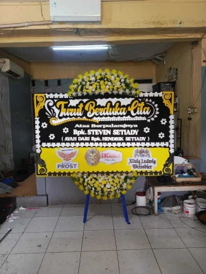 Papan Bunga di Blok M Square